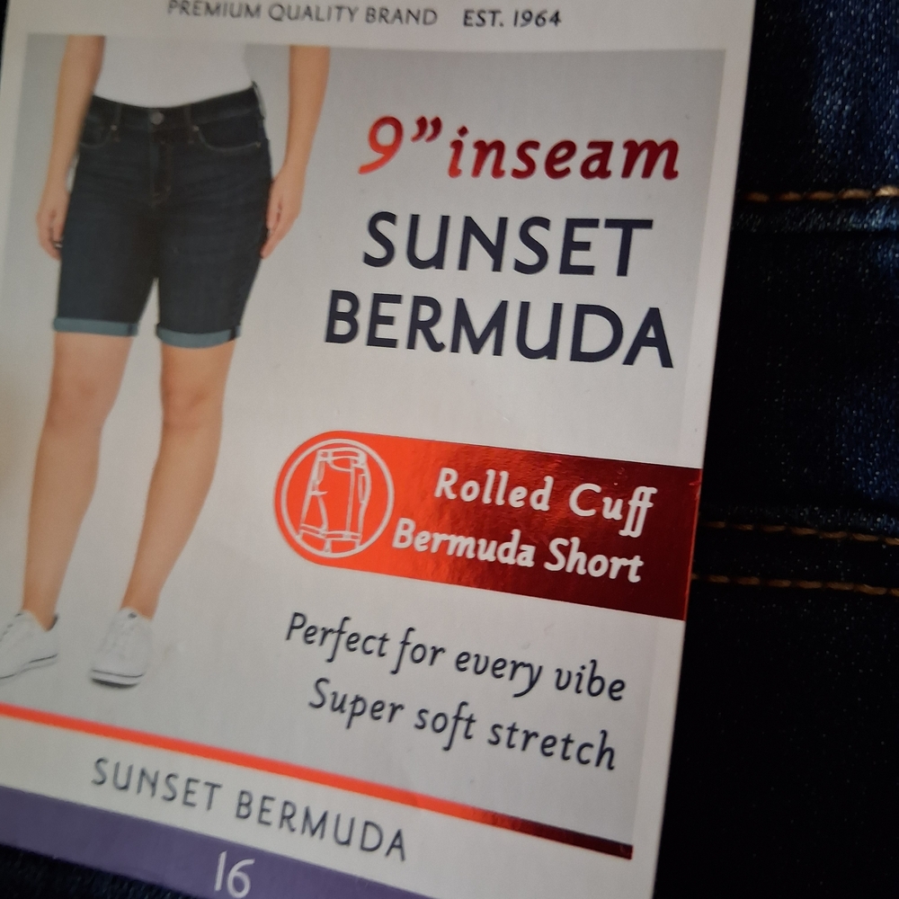 Seven7 Women's Sunset Bermuda Rolled Cuff Jean Shorts - Dark Blue - Picture 2 of 7